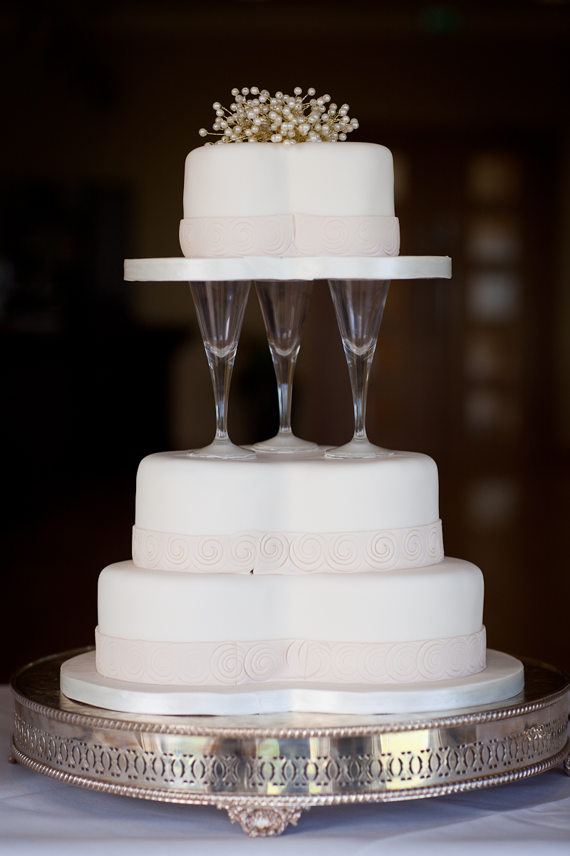 wedding cake white silver